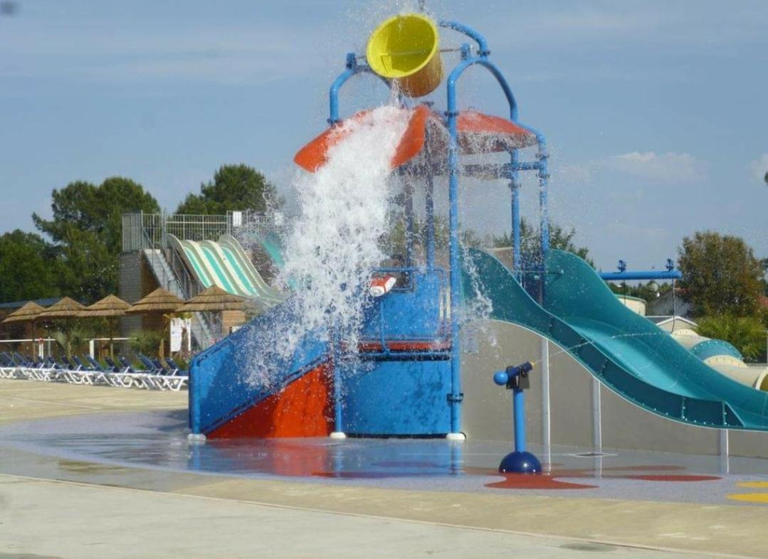 Des Dunes De Contis Mobilhome 3ch, Campsite Saint-Julien-en-Born