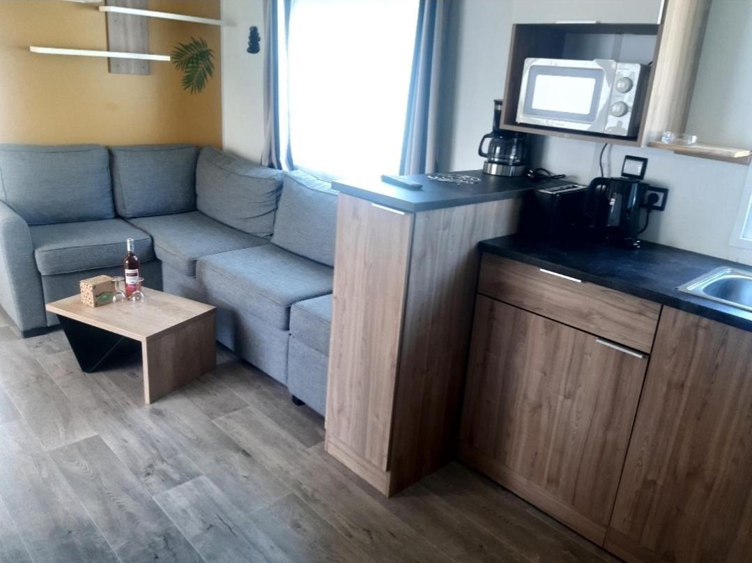 Des Dunes De Contis Mobilhome 3ch, Campsite